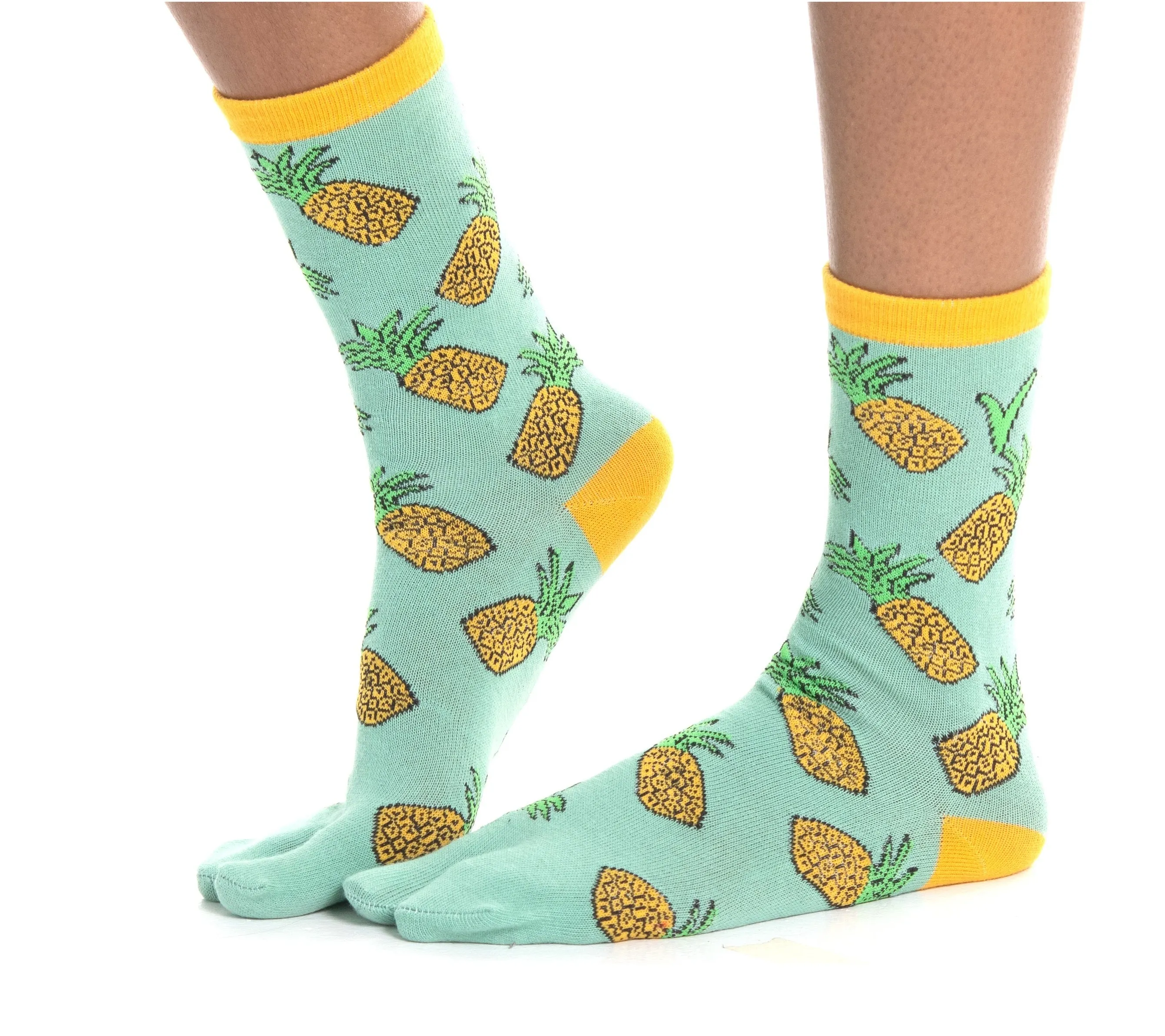 1 Pair - V-Toe Flip Flop Tabi Socks - Coffee Karafe, llama or Pineapple