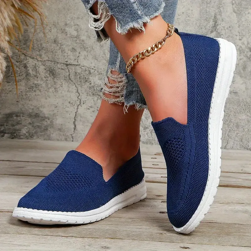 Casual, ademende gebreide slip-on sneakers voor buiten