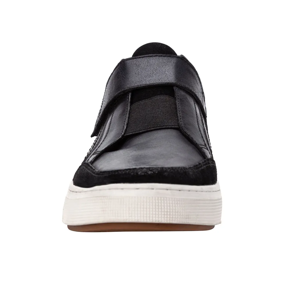 Kade Slip On Sneakers