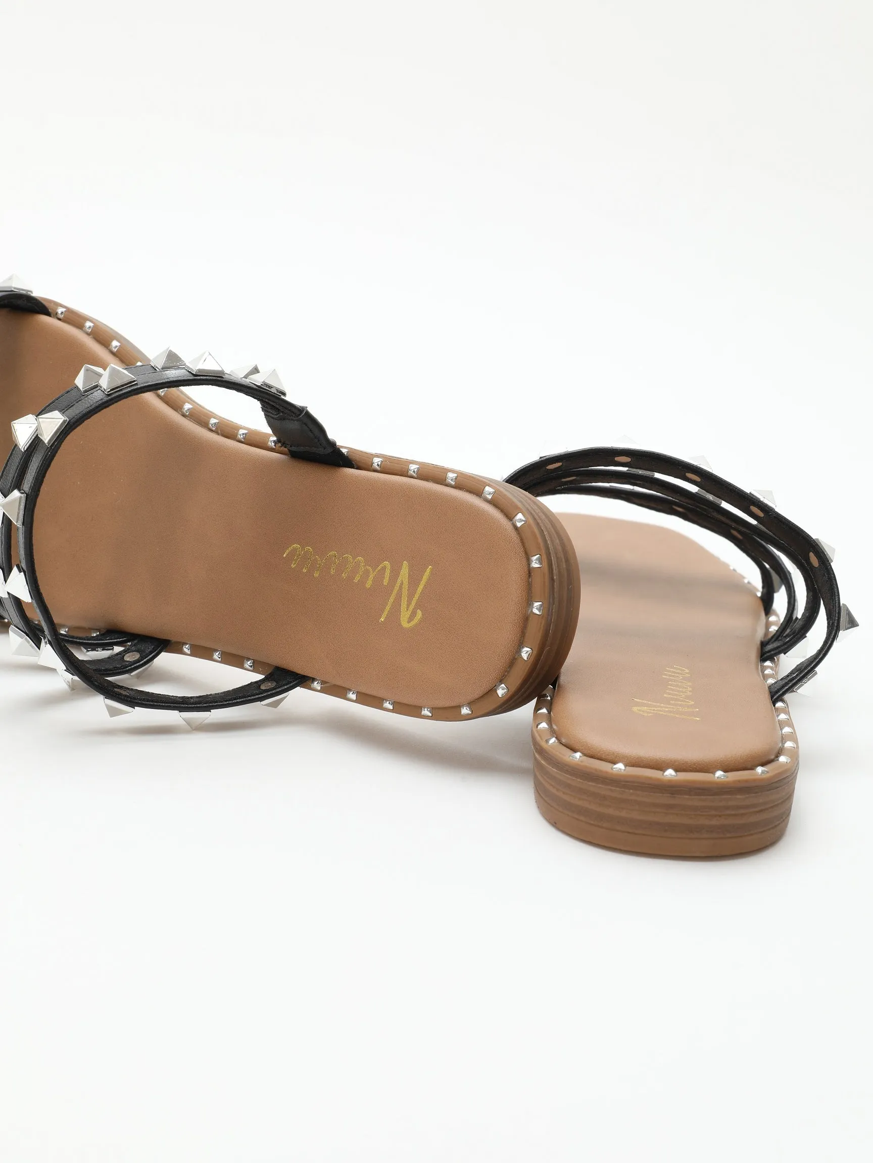 Nvuvu Beach Studded Transparent Strap Shoes