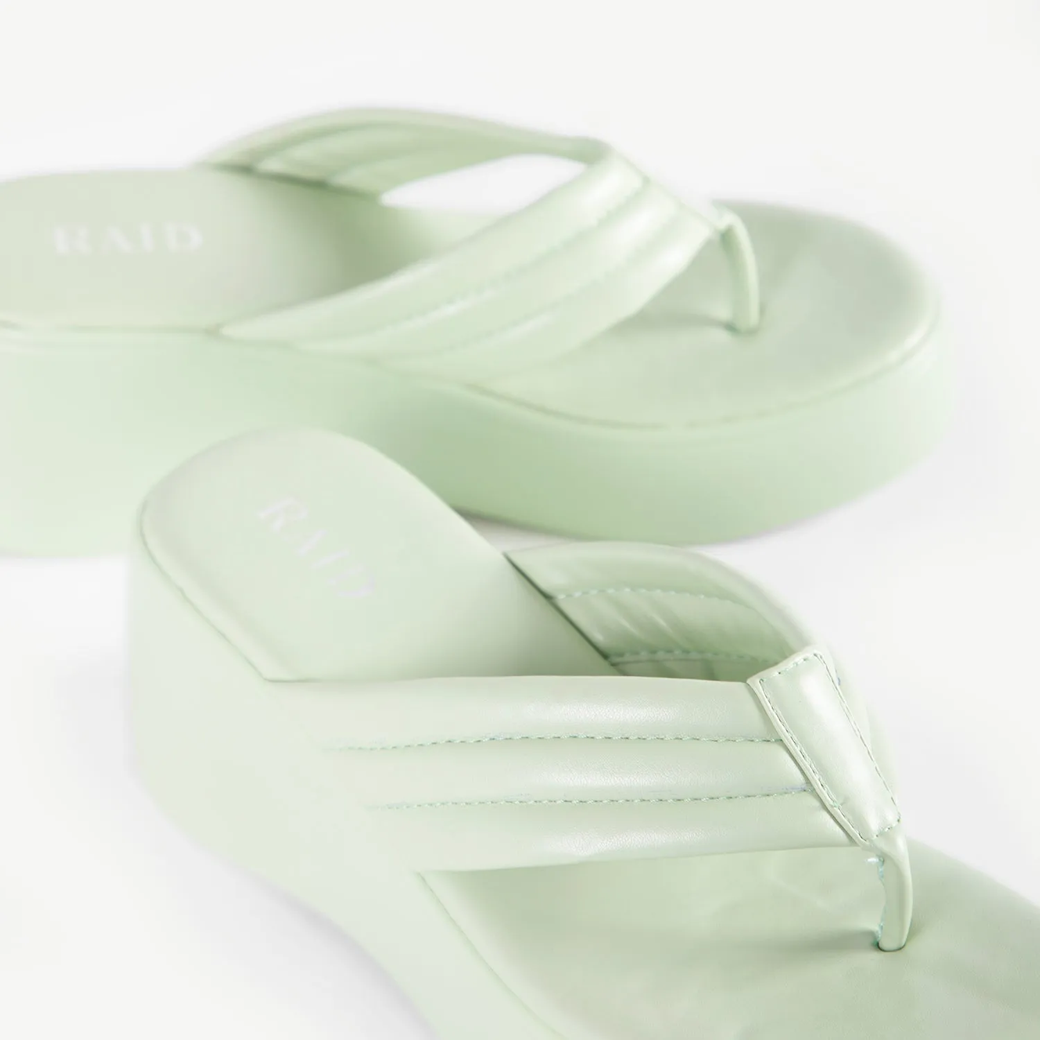 RAID Weylyn Platform Sandal in Green