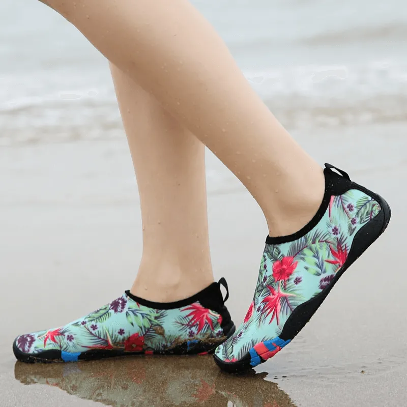 Swimming Printed Non-Slip Shoes / Quick Dry Unisex Beach Footwear - SF1470