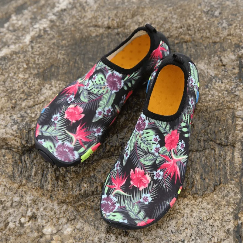 Swimming Printed Non-Slip Shoes / Quick Dry Unisex Beach Footwear - SF1470